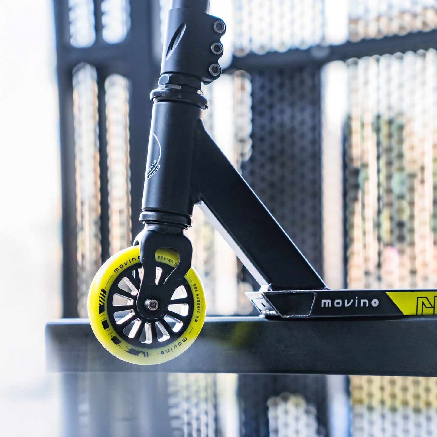 Movino Nitro (galben verzui)